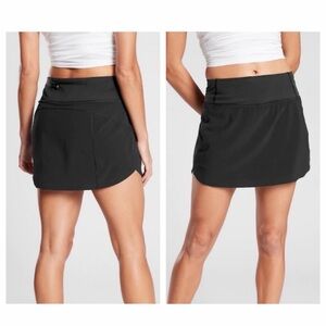Athleta Run With It 14” Black Athletic Skort Size XS TP